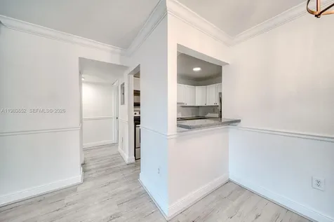9459 SW 76th Street Miami FL 33173