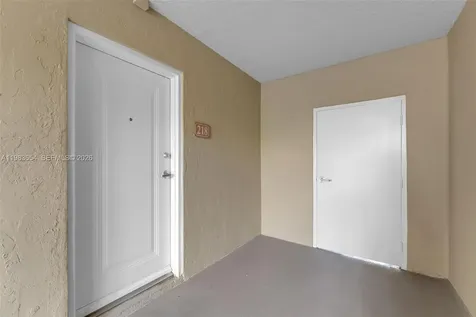 7722 Camino Real Miami FL 33143