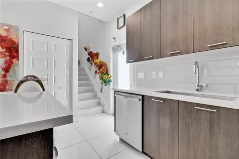 4745 NW 84th Court Doral FL 33166