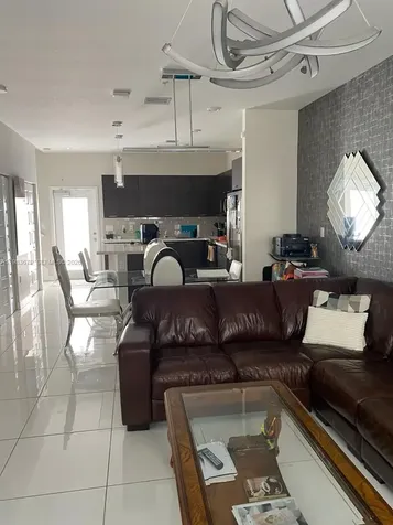 4745 NW 84th Court Doral FL 33166