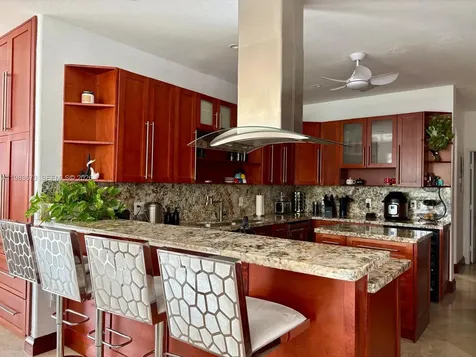 7943 NW 111th Court Doral FL 33178