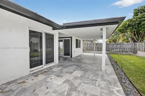 8301 NW 52nd Street Lauderhill FL 33351