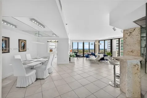 20281 E Country Club Drive Aventura FL 33180