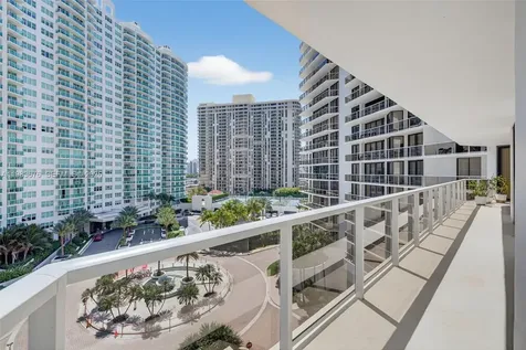 20281 E Country Club Drive Aventura FL 33180