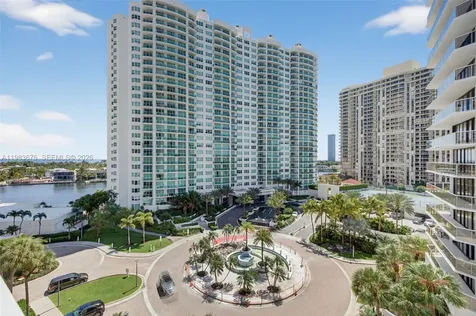 20281 E Country Club Drive Aventura FL 33180