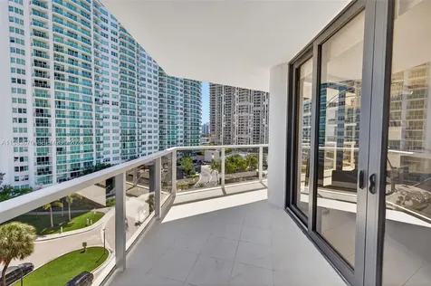 20281 E Country Club Drive Aventura FL 33180