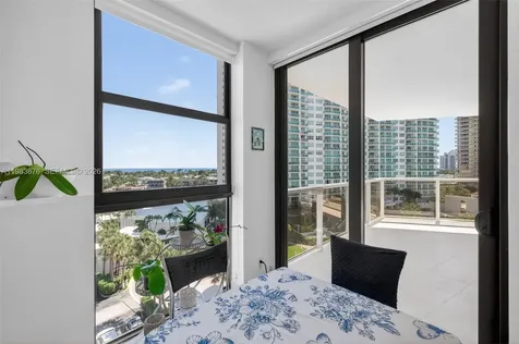 20281 E Country Club Drive Aventura FL 33180