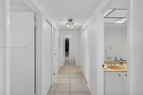 20281 E Country Club Drive Aventura FL 33180
