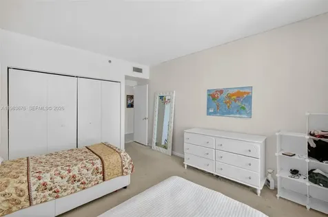 20281 E Country Club Drive Aventura FL 33180