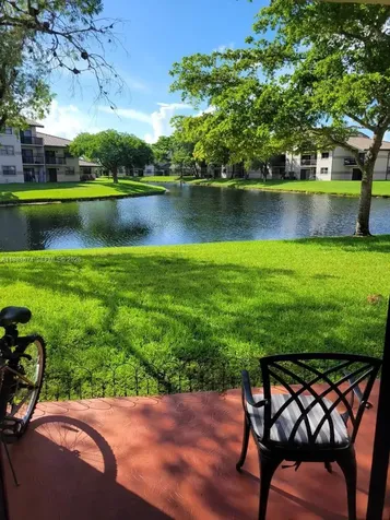9845 Nob Hill Court Sunrise FL 33351