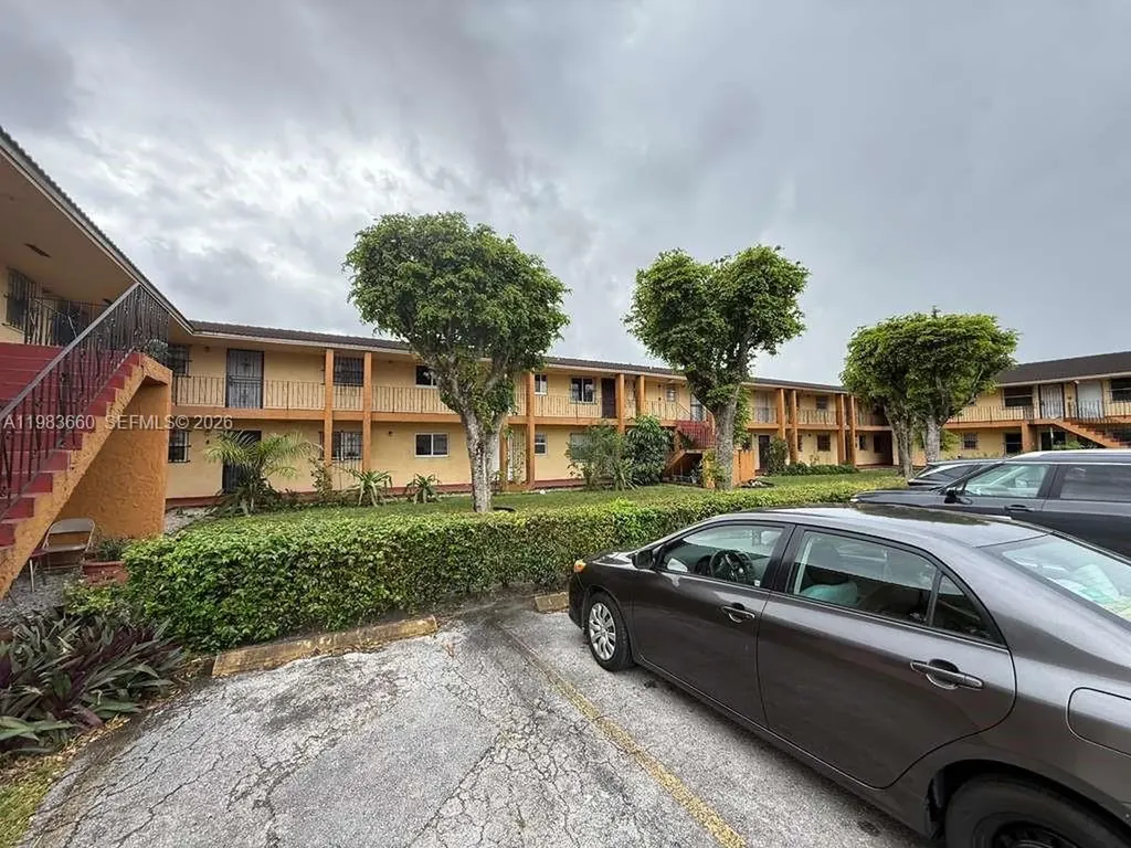 4050 NW 135th Street Opa-Locka FL 33054