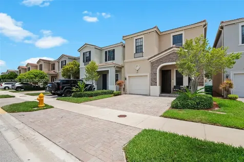 659 NE 191st Street Miami FL 33179