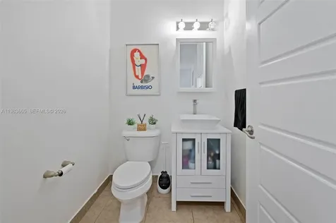659 NE 191st Street Miami FL 33179