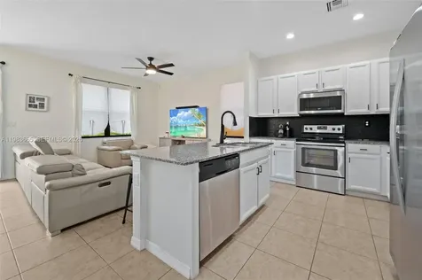 659 NE 191st Street Miami FL 33179