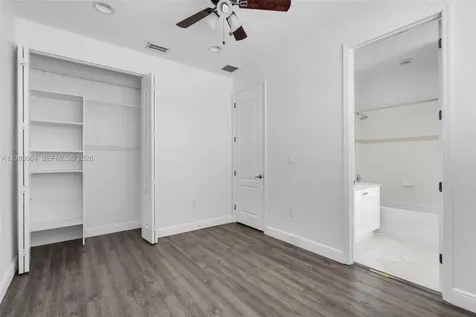 624 SW 147th Avenue Pembroke Pines FL 33027