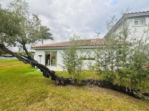 20874 NW 2nd Street Pembroke Pines FL 33029