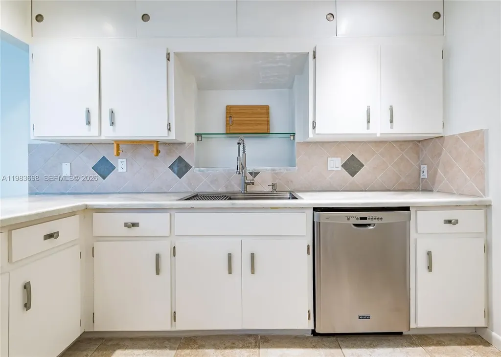 505 Heron Drive Delray Beach FL 33444