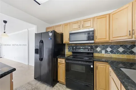 4320 Washington Street Hollywood FL 33021