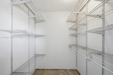 4320 Washington Street Hollywood FL 33021