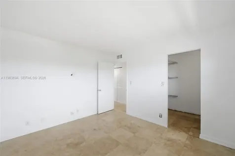 4320 Washington Street Hollywood FL 33021