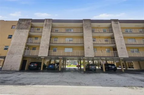 4320 Washington Street Hollywood FL 33021
