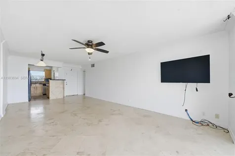 4320 Washington Street Hollywood FL 33021