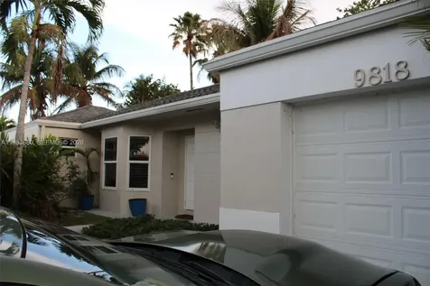9818 SW 222nd Terrace Cutler Bay FL 33190