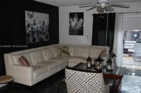 9818 SW 222nd Terrace Cutler Bay FL 33190