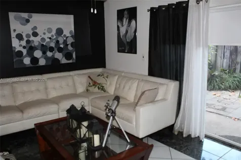 9818 SW 222nd Terrace Cutler Bay FL 33190