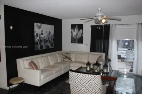 9818 SW 222nd Terrace Cutler Bay FL 33190