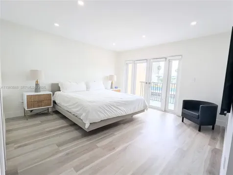 3789 NE 167th Street North Miami Beach FL 33160