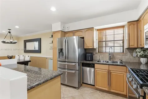2485 NE 214th Street Miami FL 33180