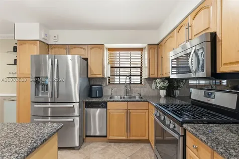 2485 NE 214th Street Miami FL 33180