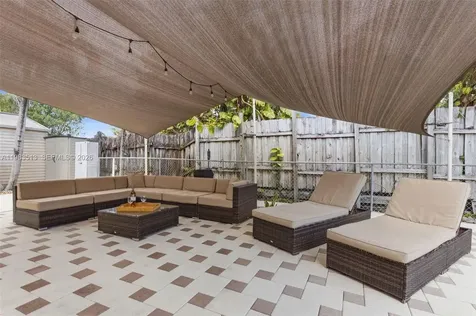 2485 NE 214th Street Miami FL 33180