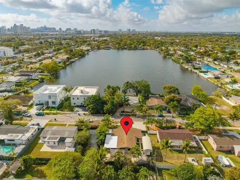 2485 NE 214th Street Miami FL 33180