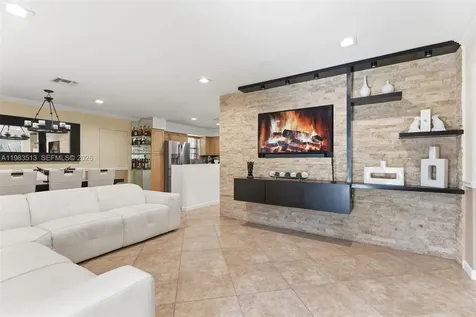 2485 NE 214th Street Miami FL 33180