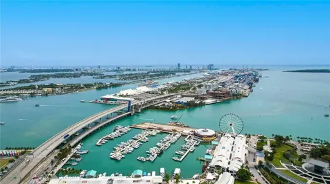 398 NE 5th Street Miami FL 33132