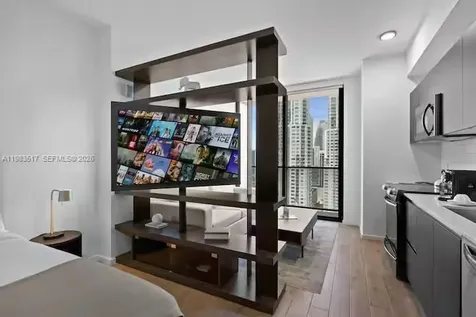 398 NE 5th Street Miami FL 33132