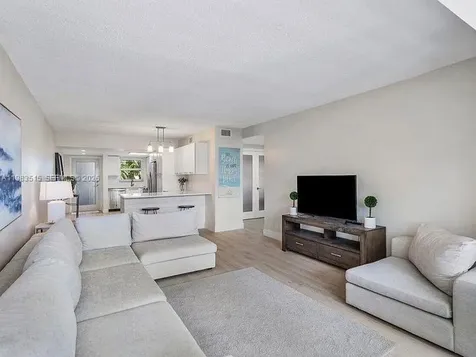 40 Isle Of Venice Drive Fort Lauderdale FL 33301