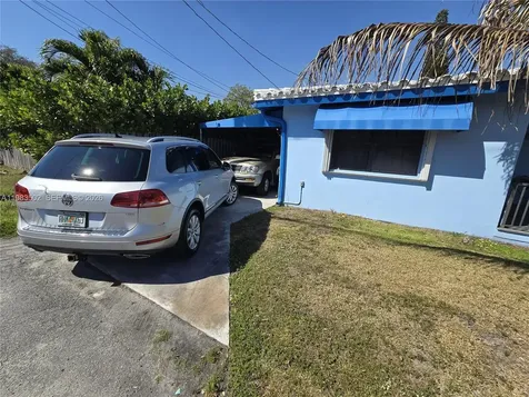 704 SW 2nd Avenue Dania Beach FL 33004