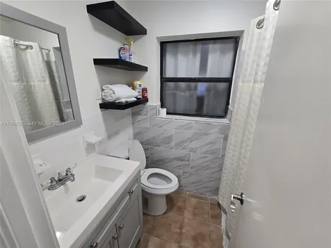 704 SW 2nd Avenue Dania Beach FL 33004