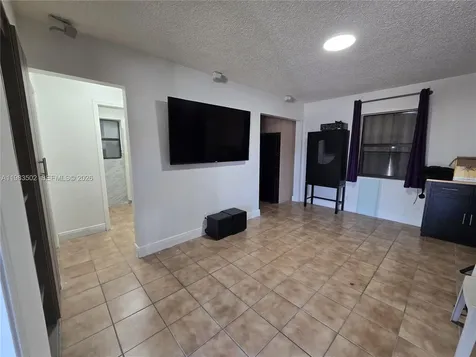 704 SW 2nd Avenue Dania Beach FL 33004