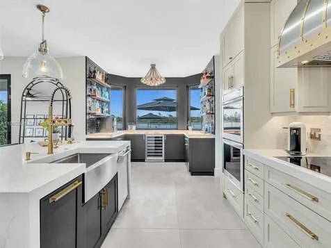 774 Heritage Drive Weston FL 33326