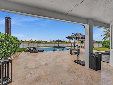 774 Heritage Drive Weston FL 33326