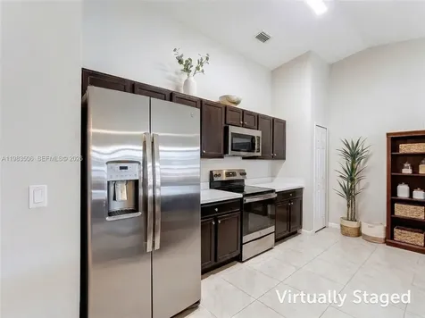 865 SW Mccracken Avenue Port St. Lucie FL 34953