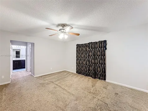 865 SW Mccracken Avenue Port St. Lucie FL 34953