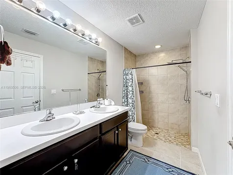 865 SW Mccracken Avenue Port St. Lucie FL 34953