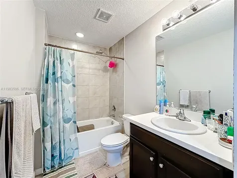 865 SW Mccracken Avenue Port St. Lucie FL 34953