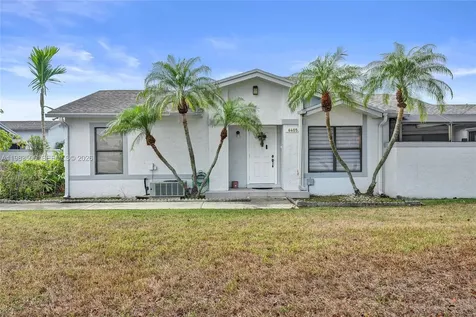 6405 SW 152nd Circle Place Miami FL 33193