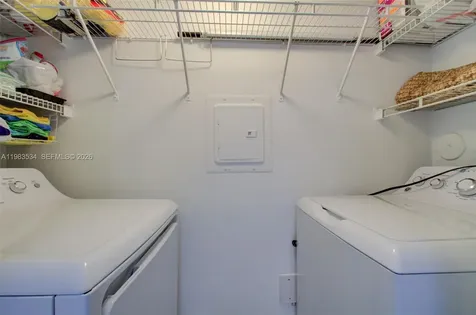 4824 N State Road 7 Coconut Creek FL 33073